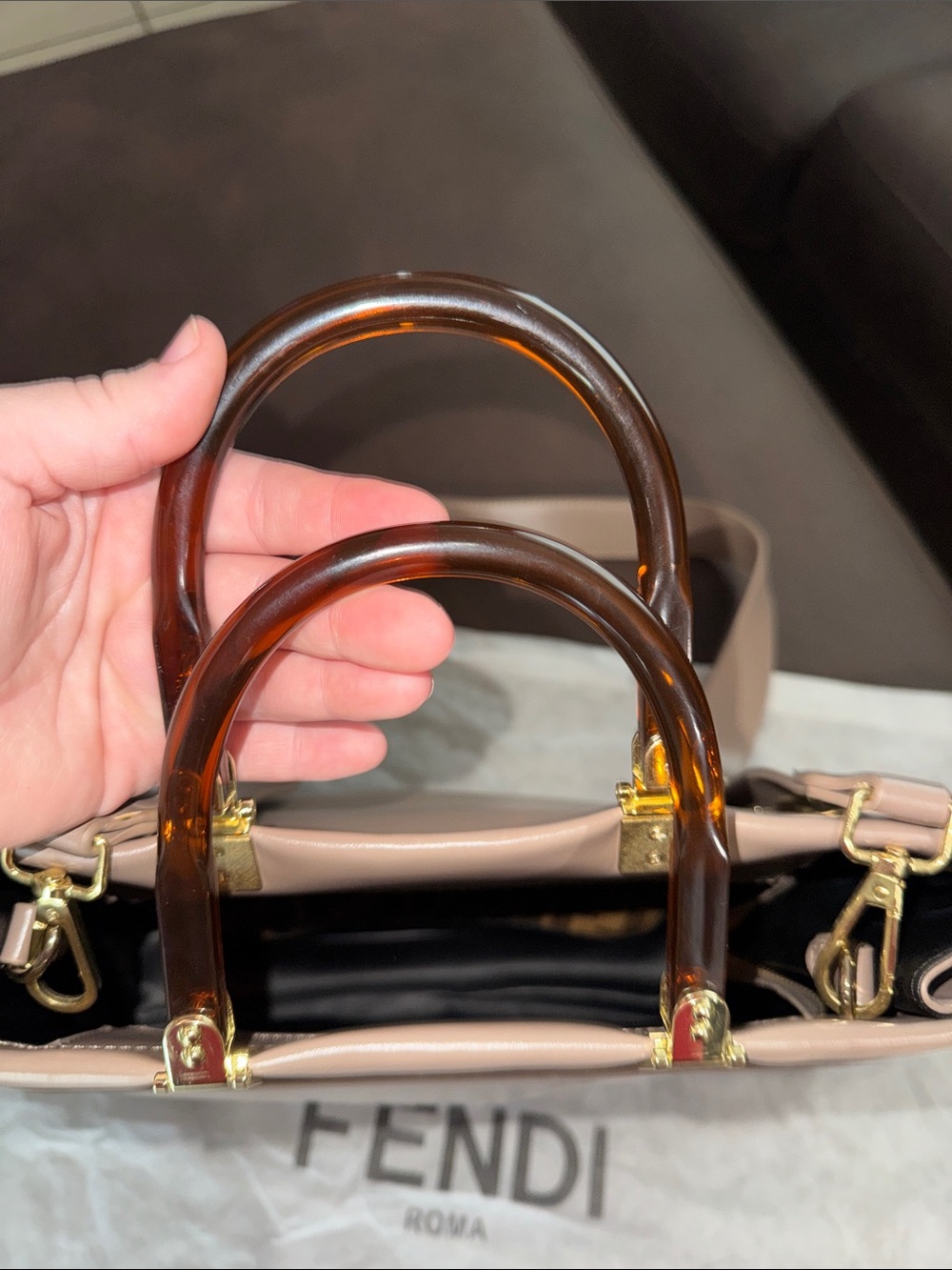 Fendi Sunshine Leather Tote with Gold-Tone Logo Strap - See Description - Picture 4 of 7